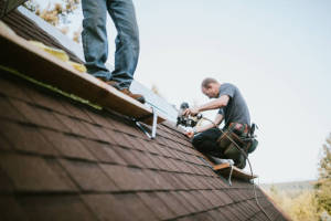 Local Roofers in Grosse Pointe Shores, MI